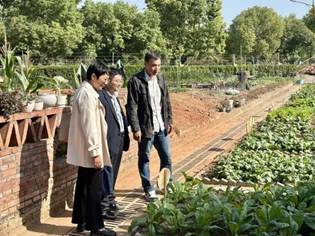 de20fa56770a410c1c1768d51f17b8e3